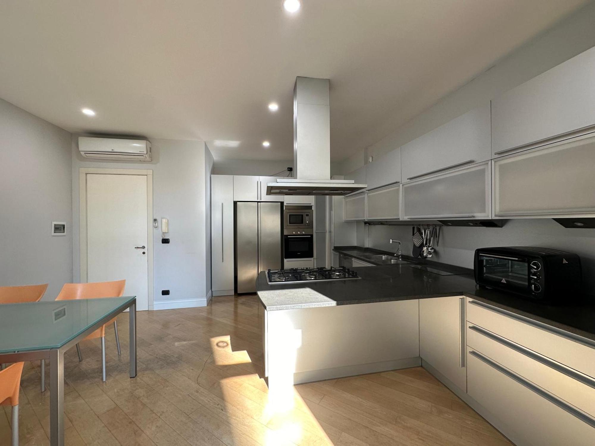 Villa Paola City Center , Luxury House In Town Centre Bari Zewnętrze zdjęcie