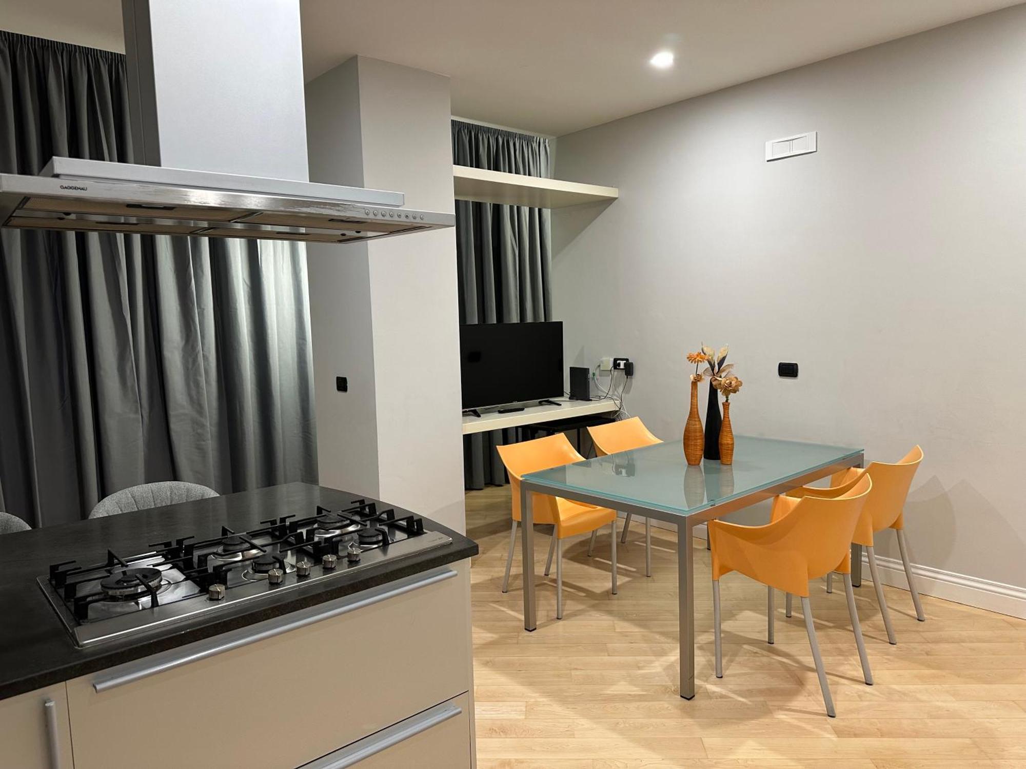 Villa Paola City Center , Luxury House In Town Centre Bari Zewnętrze zdjęcie